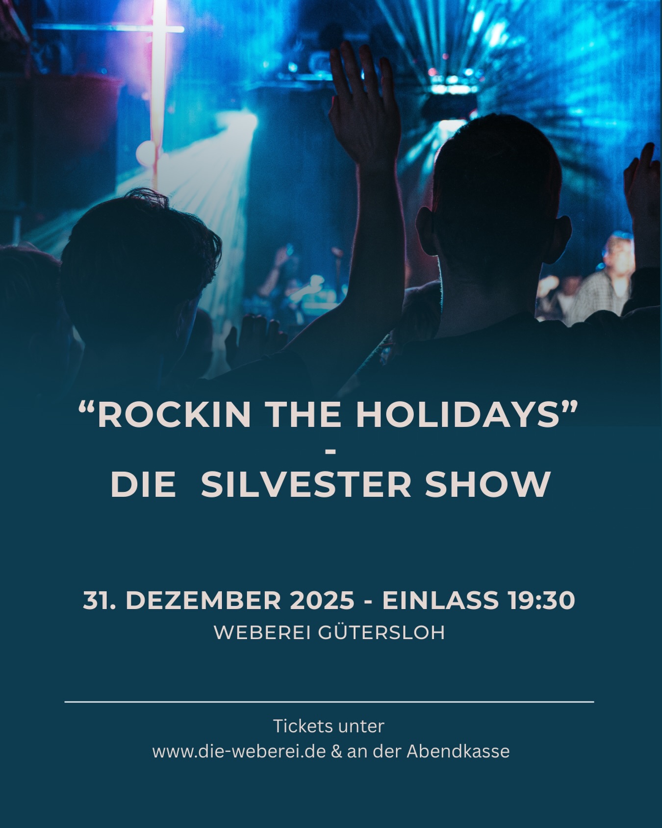 🪩 Heute ist es so weit! 🪩  Der letzte von drei Gigs unserer Konzertreihe in der Weberei steht an – und was für einer! 🔥  Erlebt mit uns das große Finale an Silvester!Nach dem Konzert geht’s direkt weiter mit der großen Silvesterparty! 🕺🏻💃  🎟️ Tickets gibt’s über den Link in unserer Bio  Wir freuen uns riesig, gemeinsam mit euch das Jahr 2025 zu verabschieden und tanzend ins Jahr 2026 zu starten 🥂💃🕺  #gtownrockorchestra #LiveMusic #Weberei #Konzert #beatsstattböller